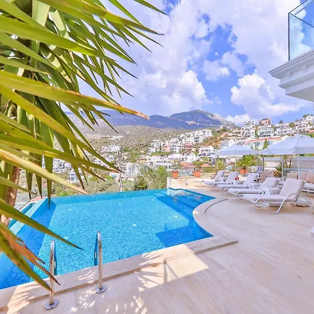 فيلة Kalkan Kisla Da Deniz E Yakin Tatil Villasi كاس