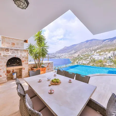 Kalkan Kisla Da Deniz E Yakin Tatil Villasi كاس