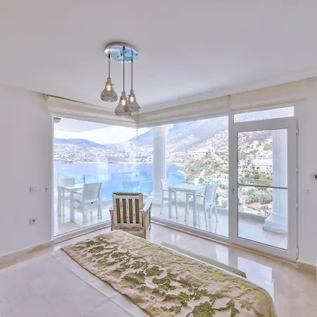 Kalkan Kisla Da Deniz E Yakin Tatil Villasi *